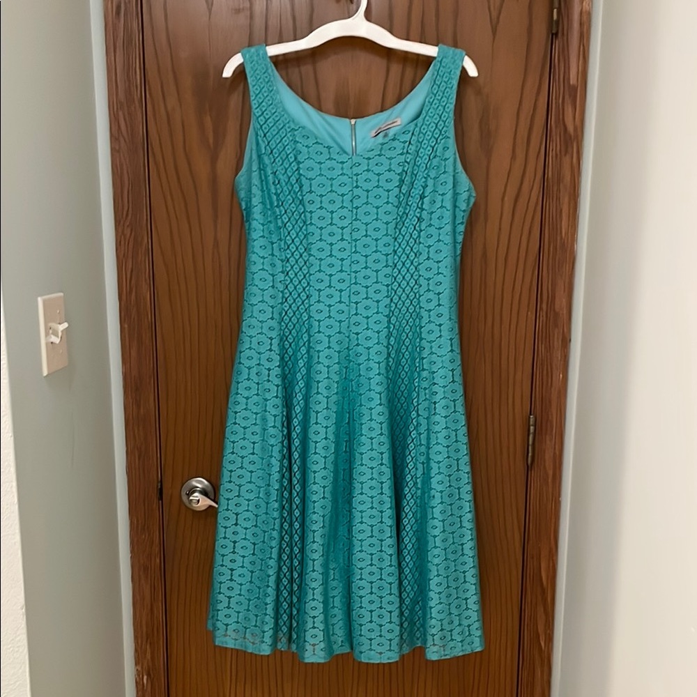 DANNY AND NICOLE UEC Women’s Size 16 Lace Teal Sleeveless Dress